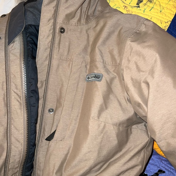 Columbia Winter Coat - Picture 2 of 5